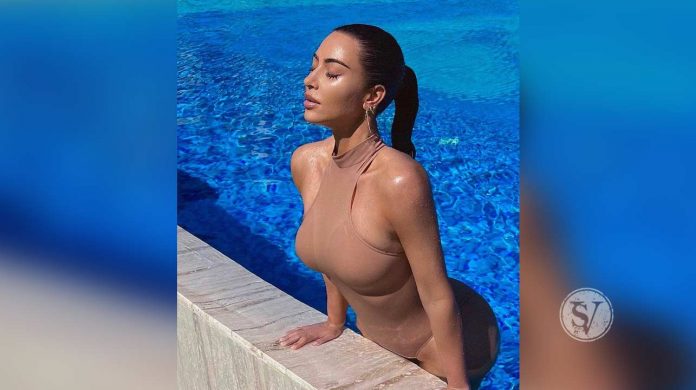 Kim kardashian Raises The Temperature